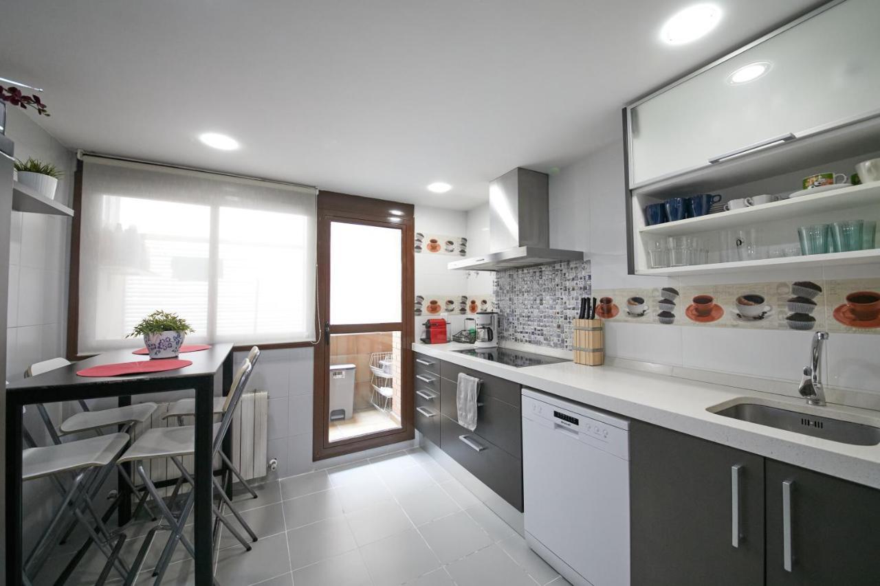 Apartamento Las Rozas Village エクステリア 写真